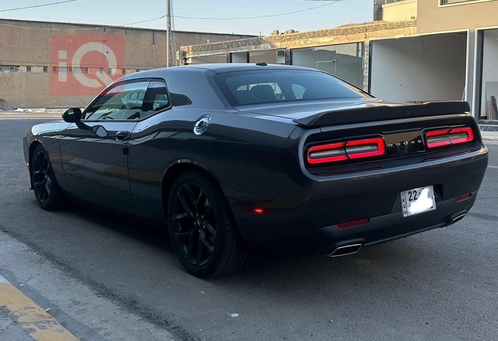 Dodge Challenger